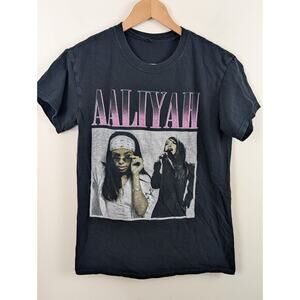 Aaliyah Men's Small S Black & Pink T-shirt Singer Picture Shirt Merch